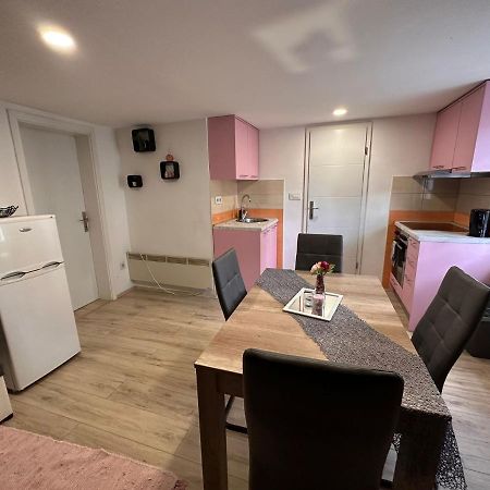 Apartman Rose Zagreb Exterior foto
