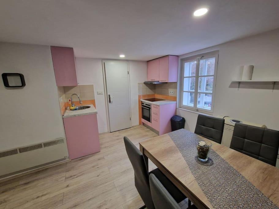 Apartman Rose Zagreb Exterior foto